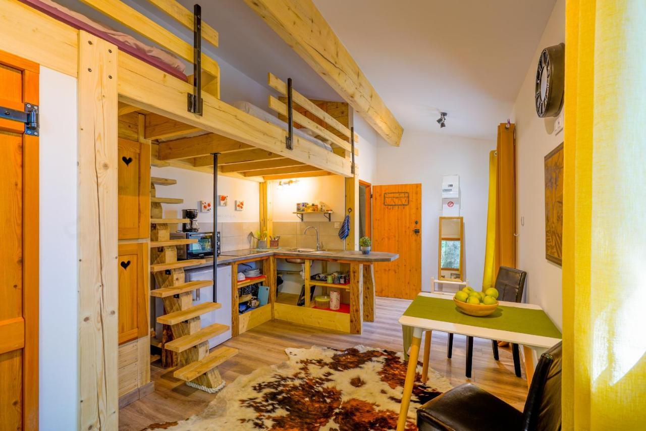 Lalouvesc Le Mont Besset B&B 외부 사진