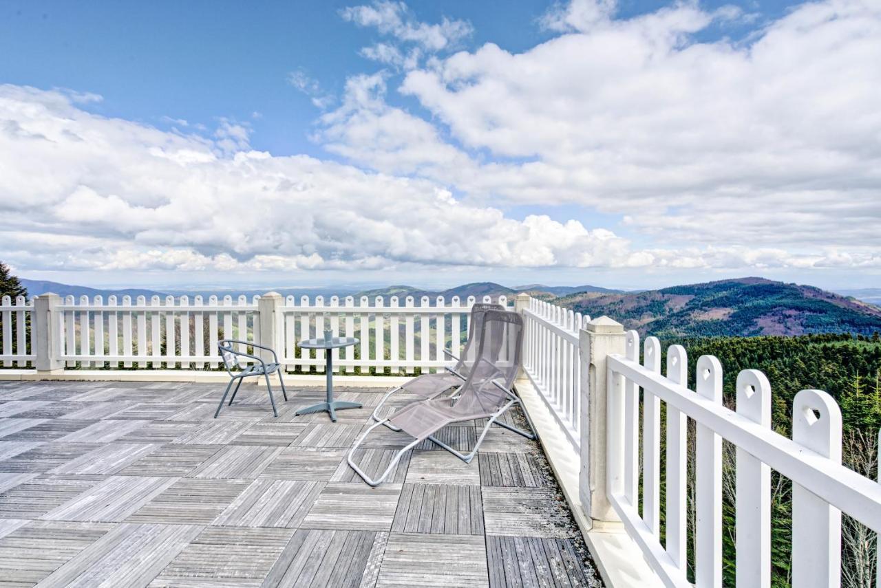 Lalouvesc Le Mont Besset B&B 외부 사진