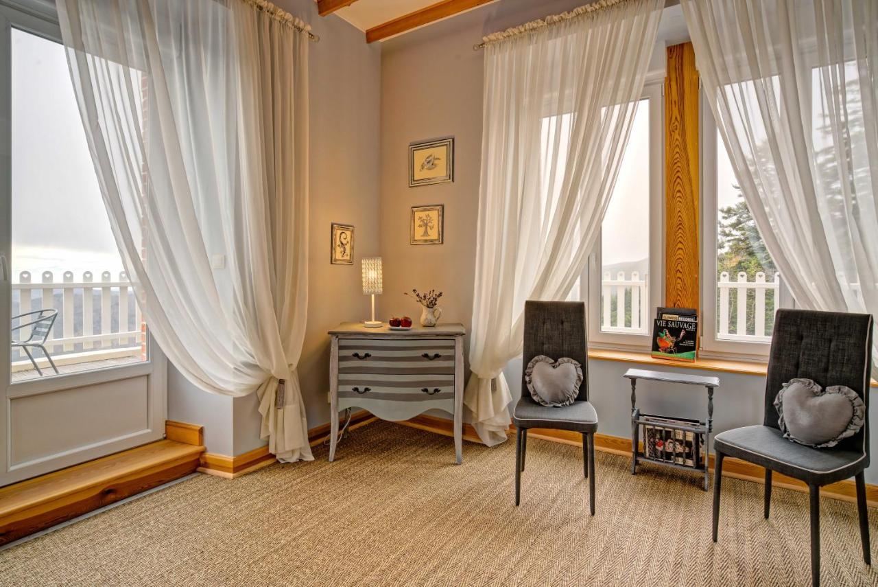 Lalouvesc Le Mont Besset B&B 외부 사진