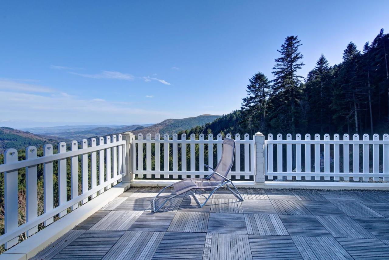 Lalouvesc Le Mont Besset B&B 외부 사진
